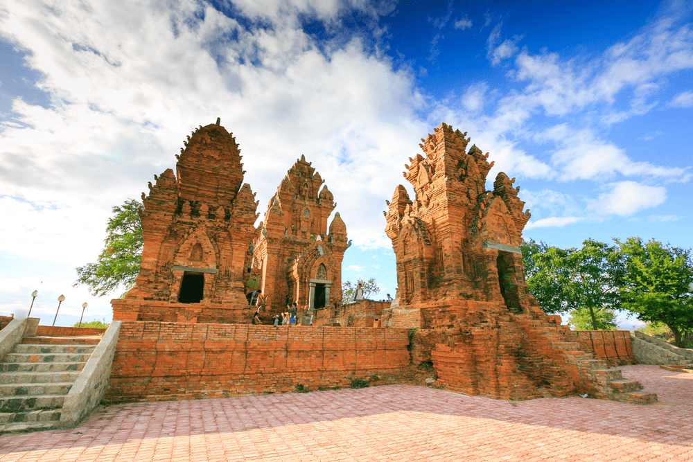 Tháp Chàm Po klong Garai