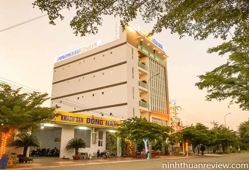 khách sạn Ninh Thuận giá rẻ